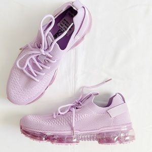 La Sheelah athletic shoes